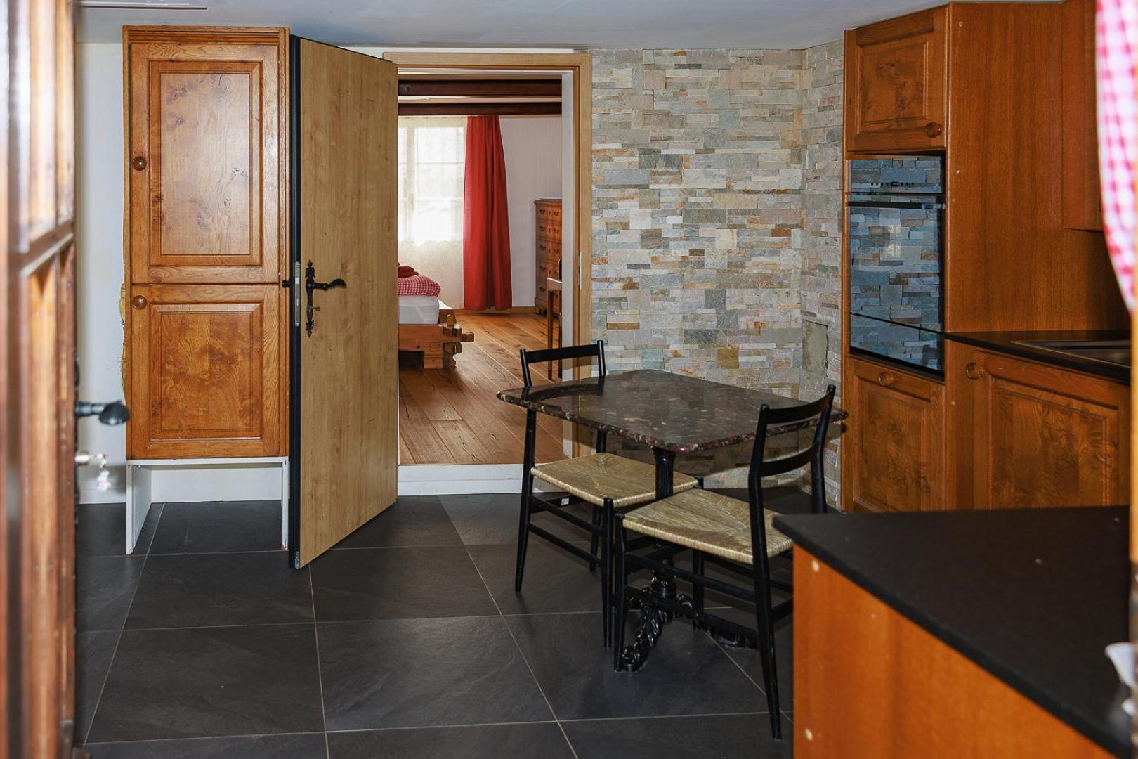Charming Alpine Retreat By Apartments Capricorn Gsteigwiler Exterior foto